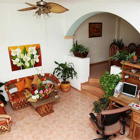Hostal Casa Blanca Comala Exterior photo